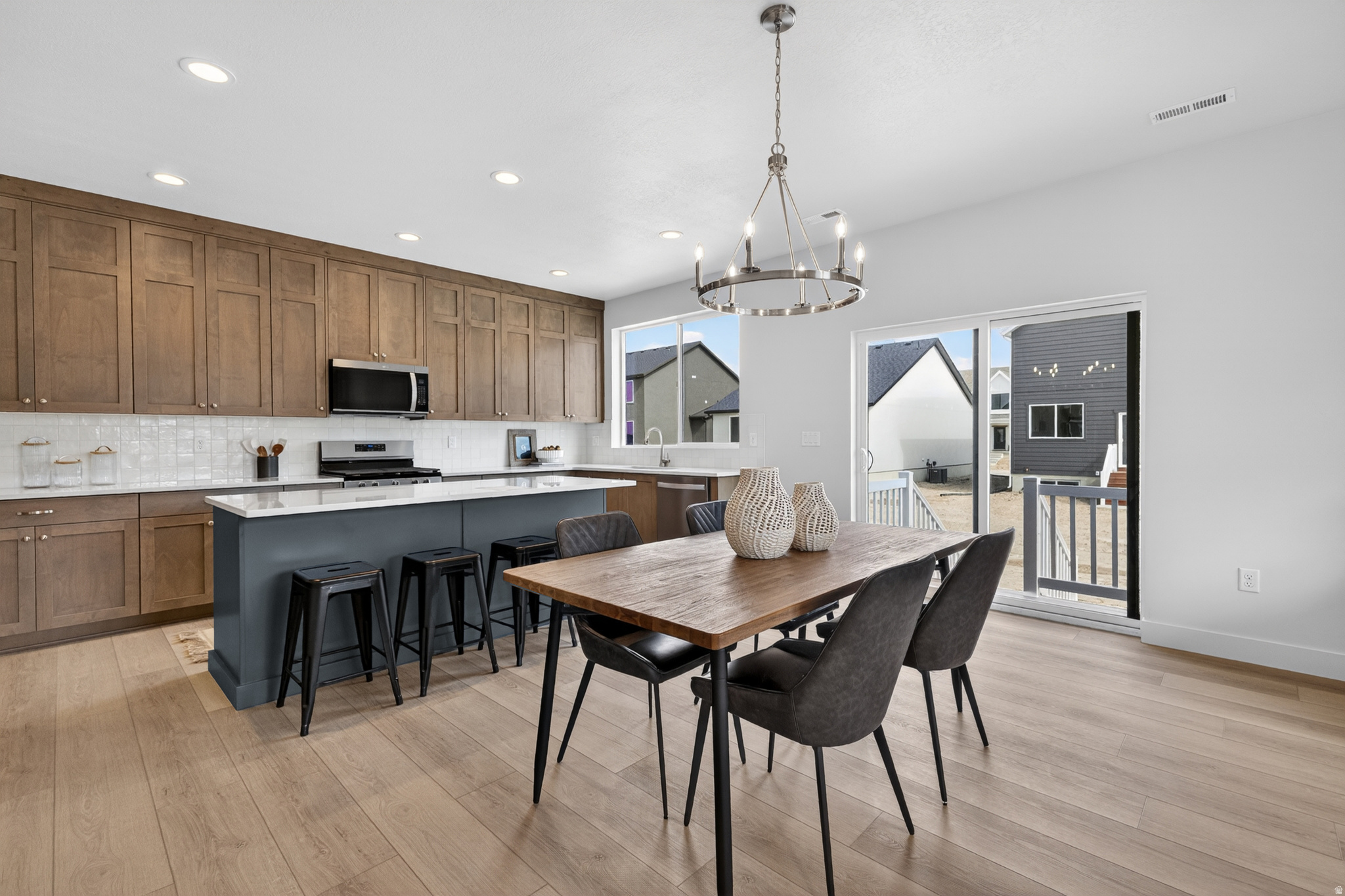 CREEKSIDE AT JDC RANCH - Residential