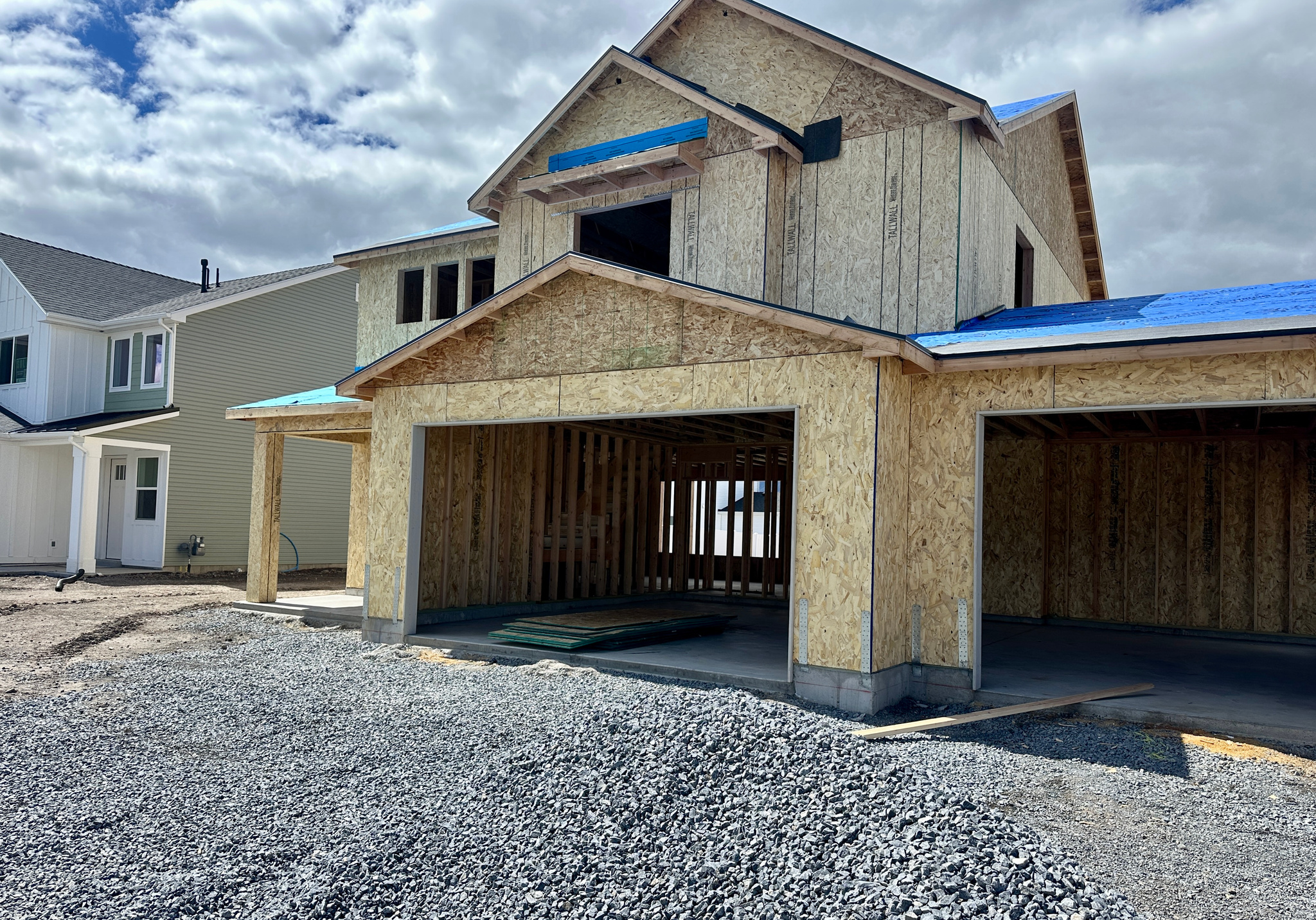 FIREFLY ESTATES - Residential