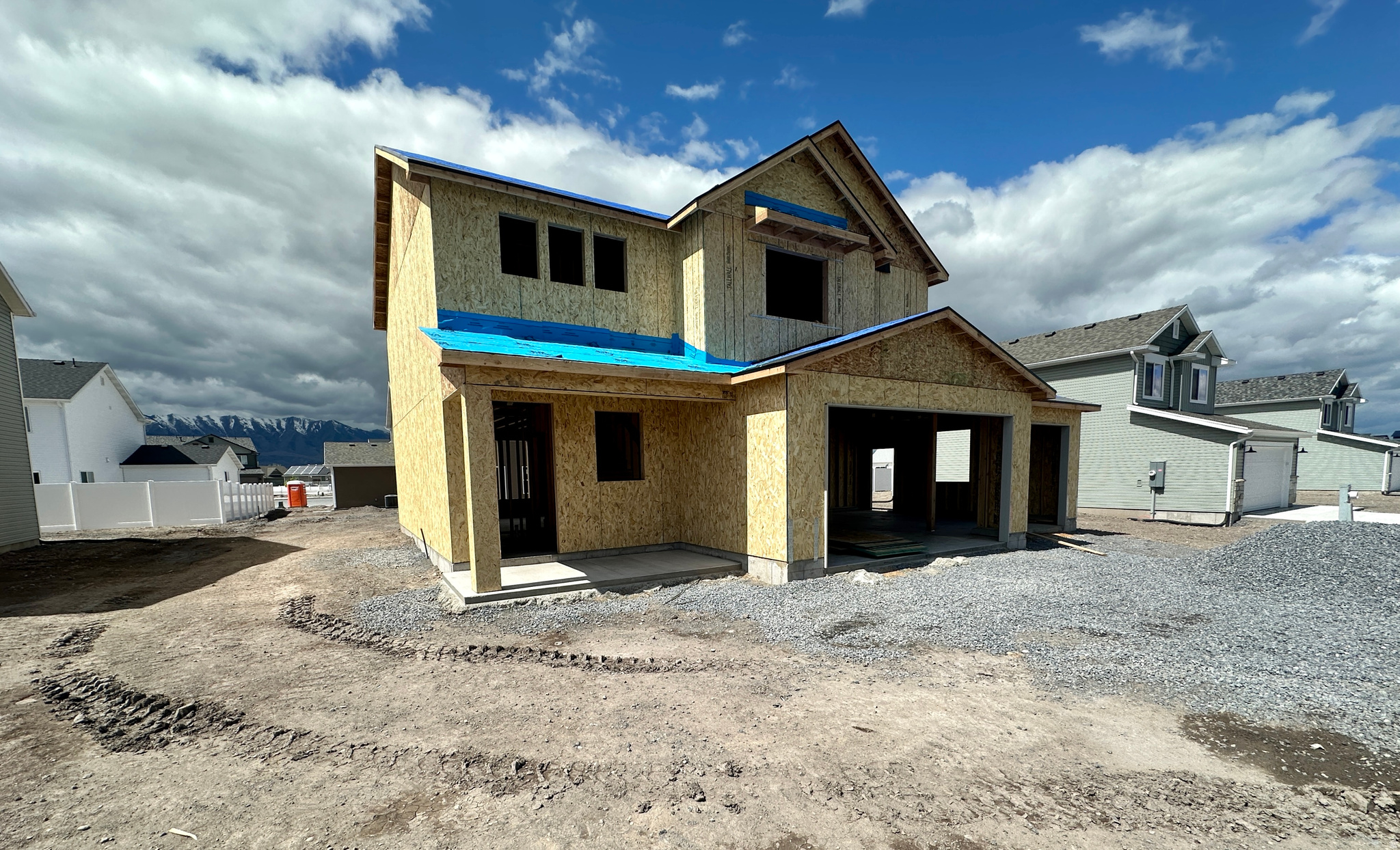 FIREFLY ESTATES - Residential