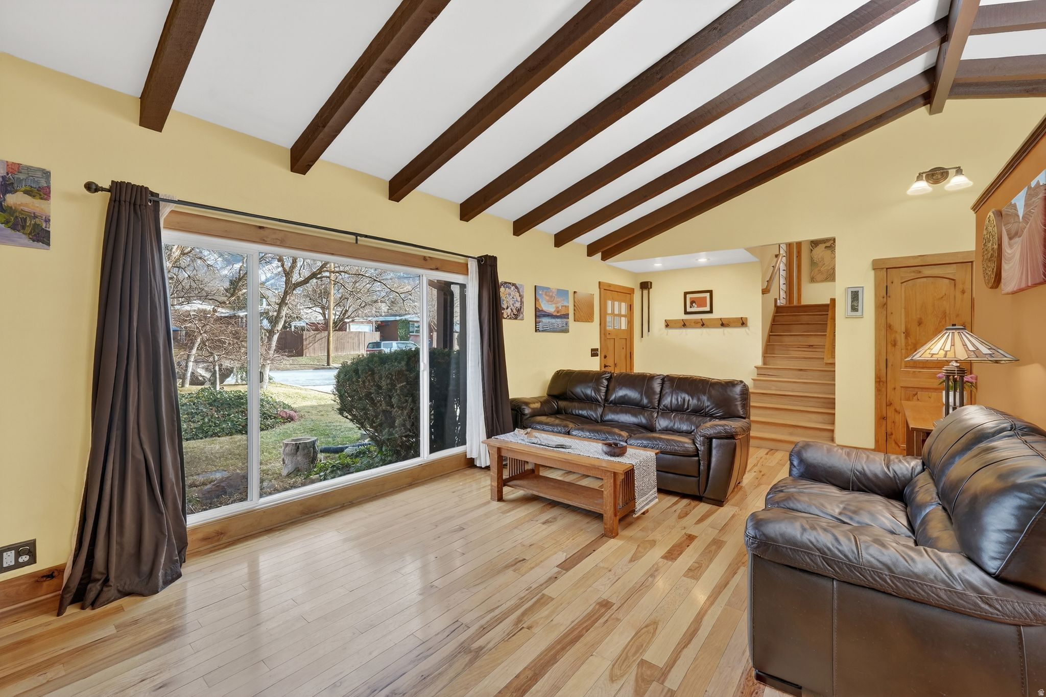 ROBIN MANOR - Residential