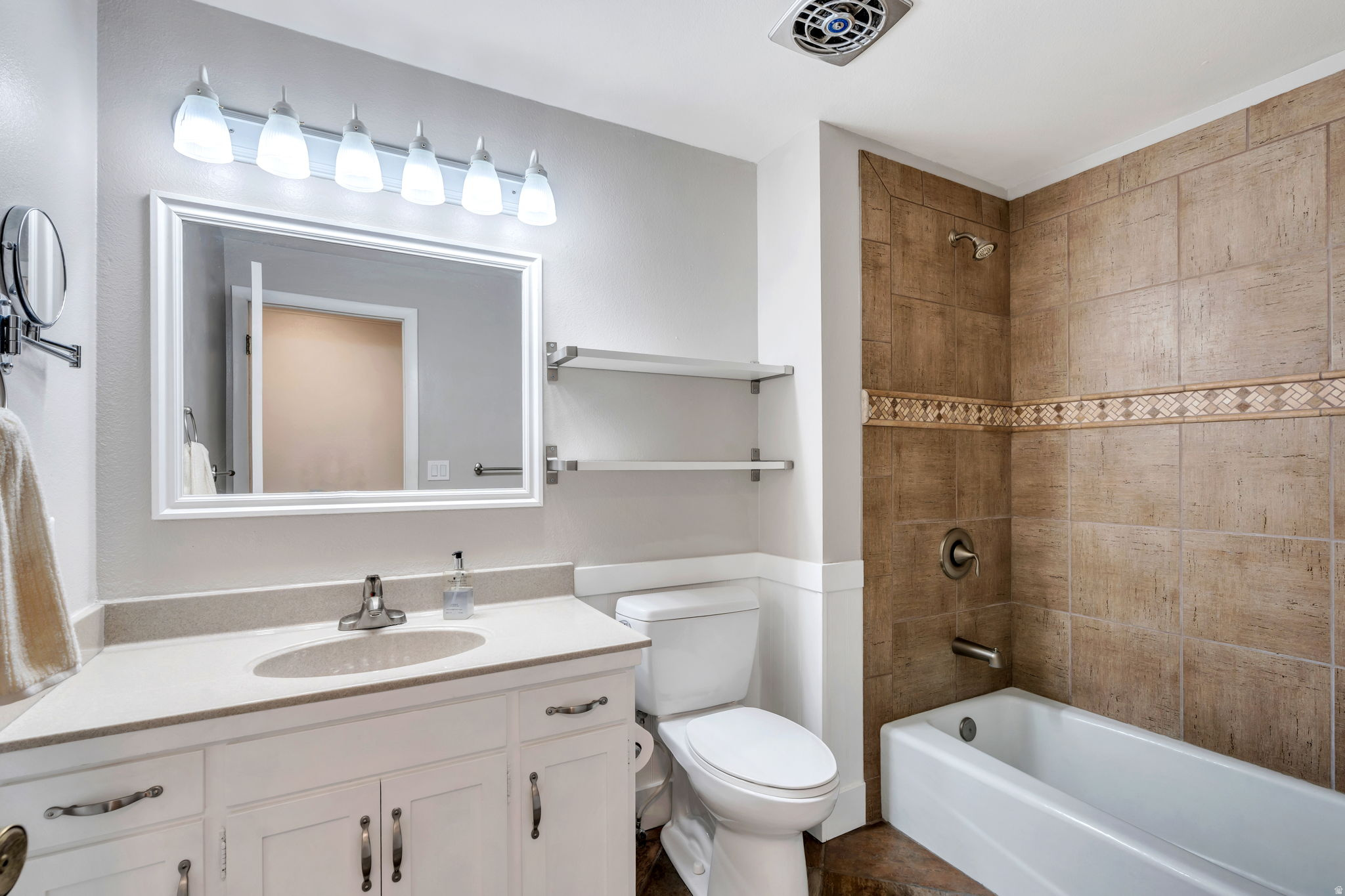 LAMBERT - Residential