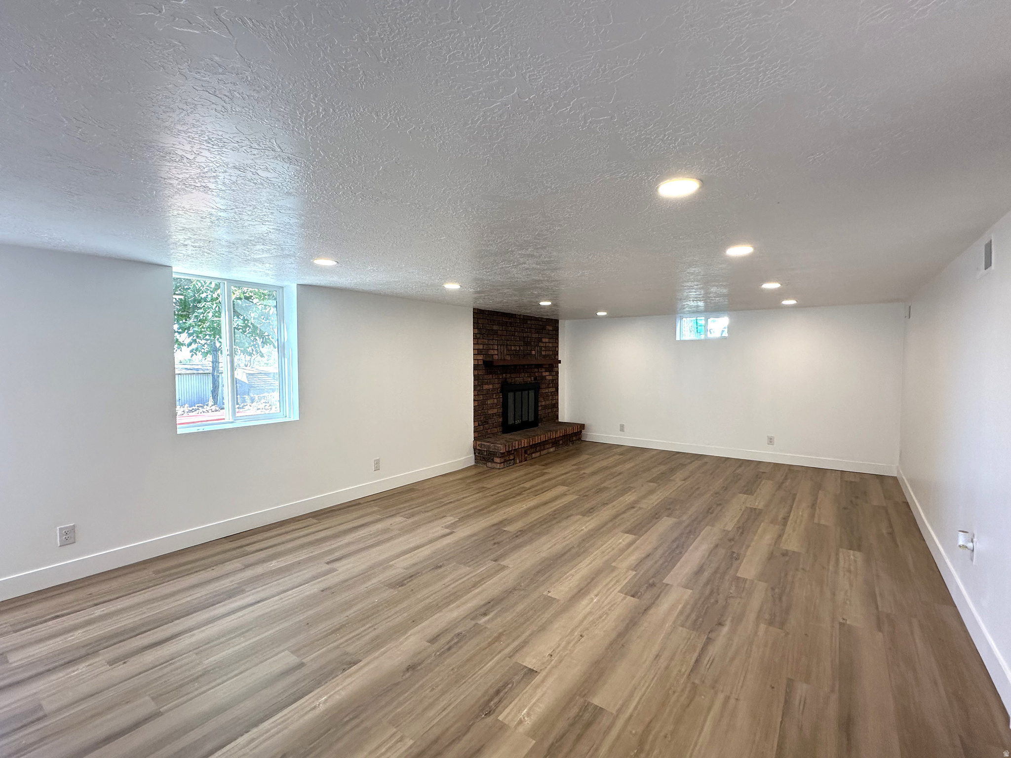 TERRACE VIEW - Residential