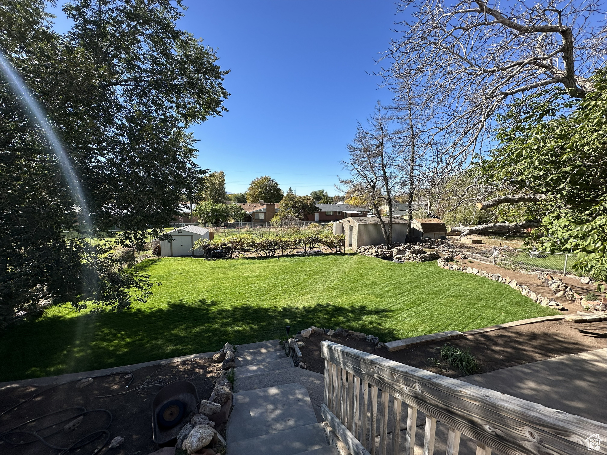 TERRACE VIEW - Residential