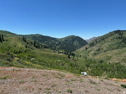 Tiny photo for 5762 N ASPEN WAY #20, Huntsville, UT 84317 (MLS # 2121032)