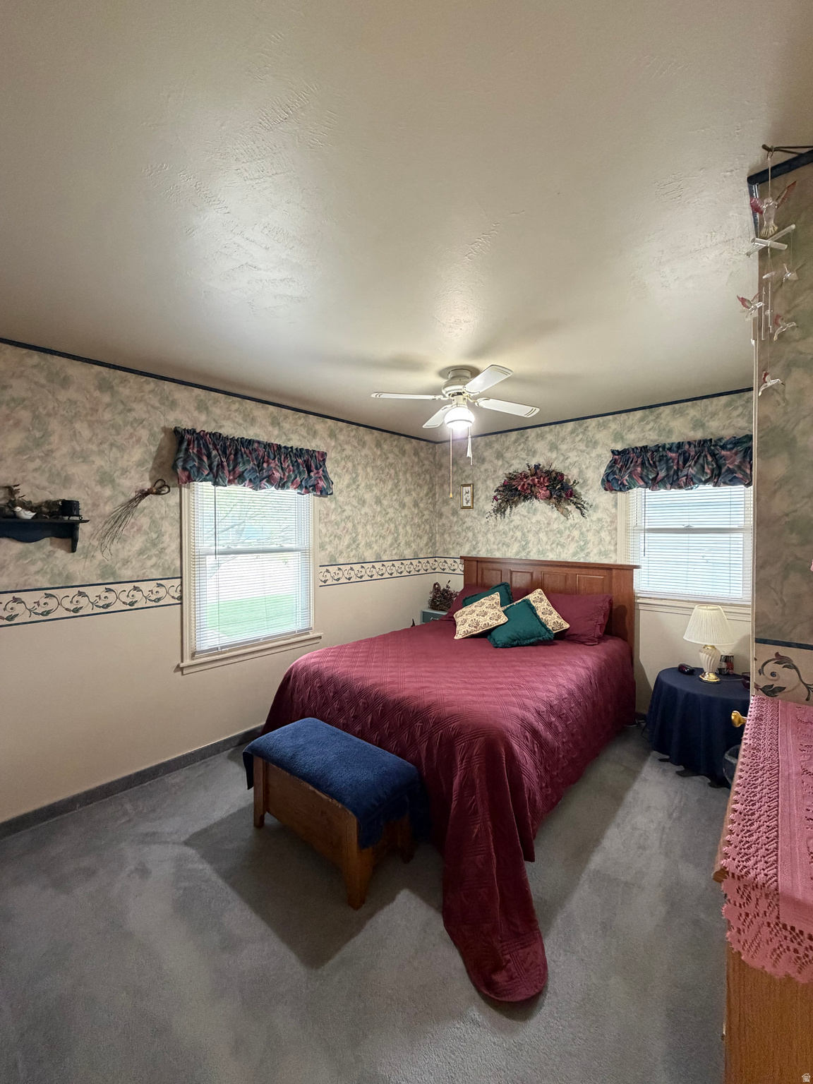 LOVERS DELIGHT - Residential