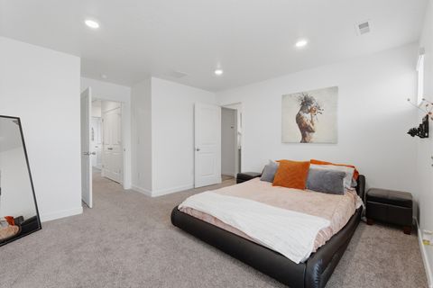 Tiny photo for 1114 E YARD ROW, Saratoga Springs, UT 84045 (MLS # 2145388)