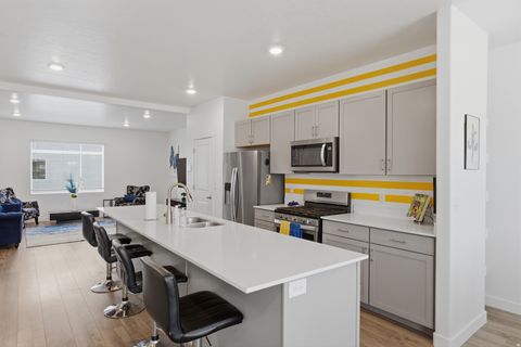 Tiny photo for 1114 E YARD ROW, Saratoga Springs, UT 84045 (MLS # 2145388)