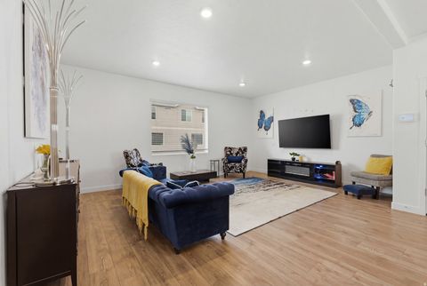 Tiny photo for 1114 E YARD ROW, Saratoga Springs, UT 84045 (MLS # 2145388)