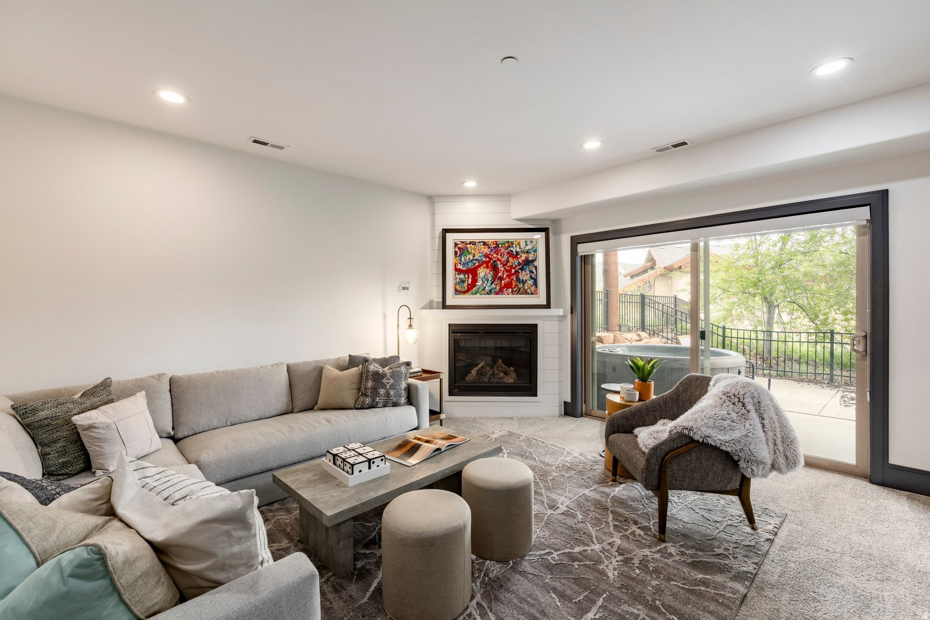 CEDAR RIDGE AT QUARR - Residential