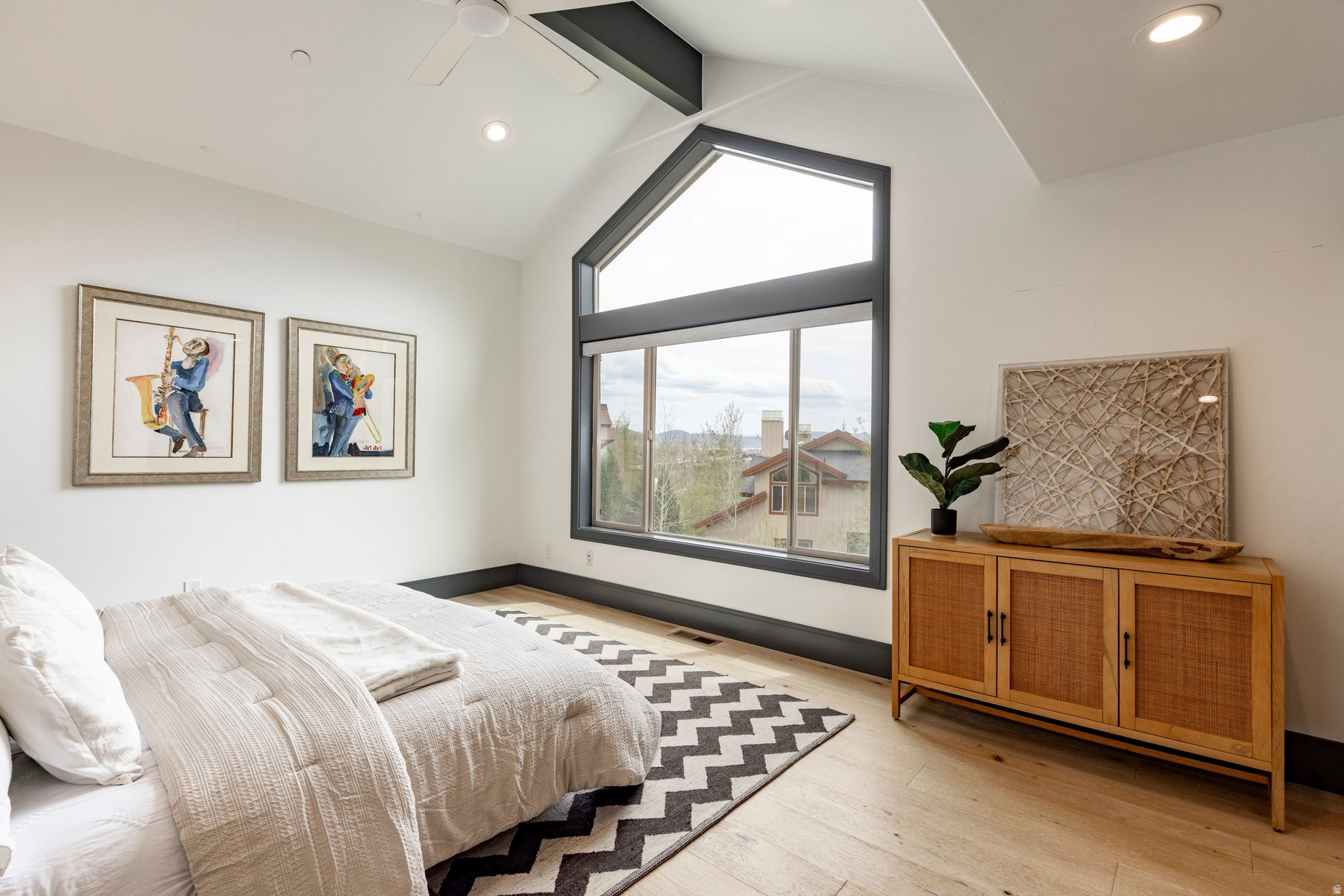 CEDAR RIDGE AT QUARR - Residential