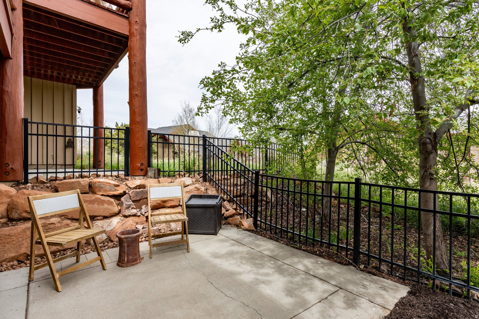 CEDAR RIDGE AT QUARR - Residential