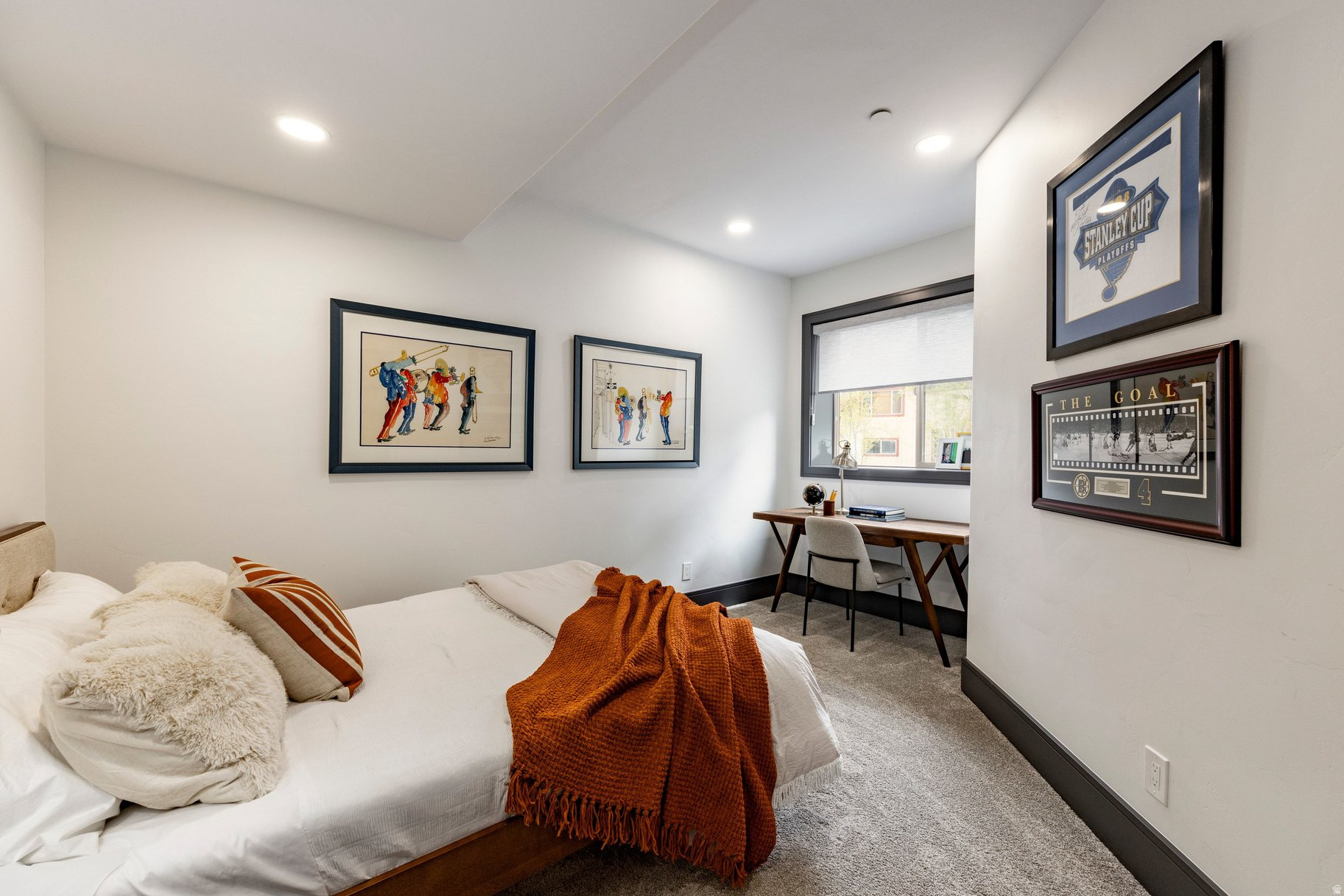 CEDAR RIDGE AT QUARR - Residential