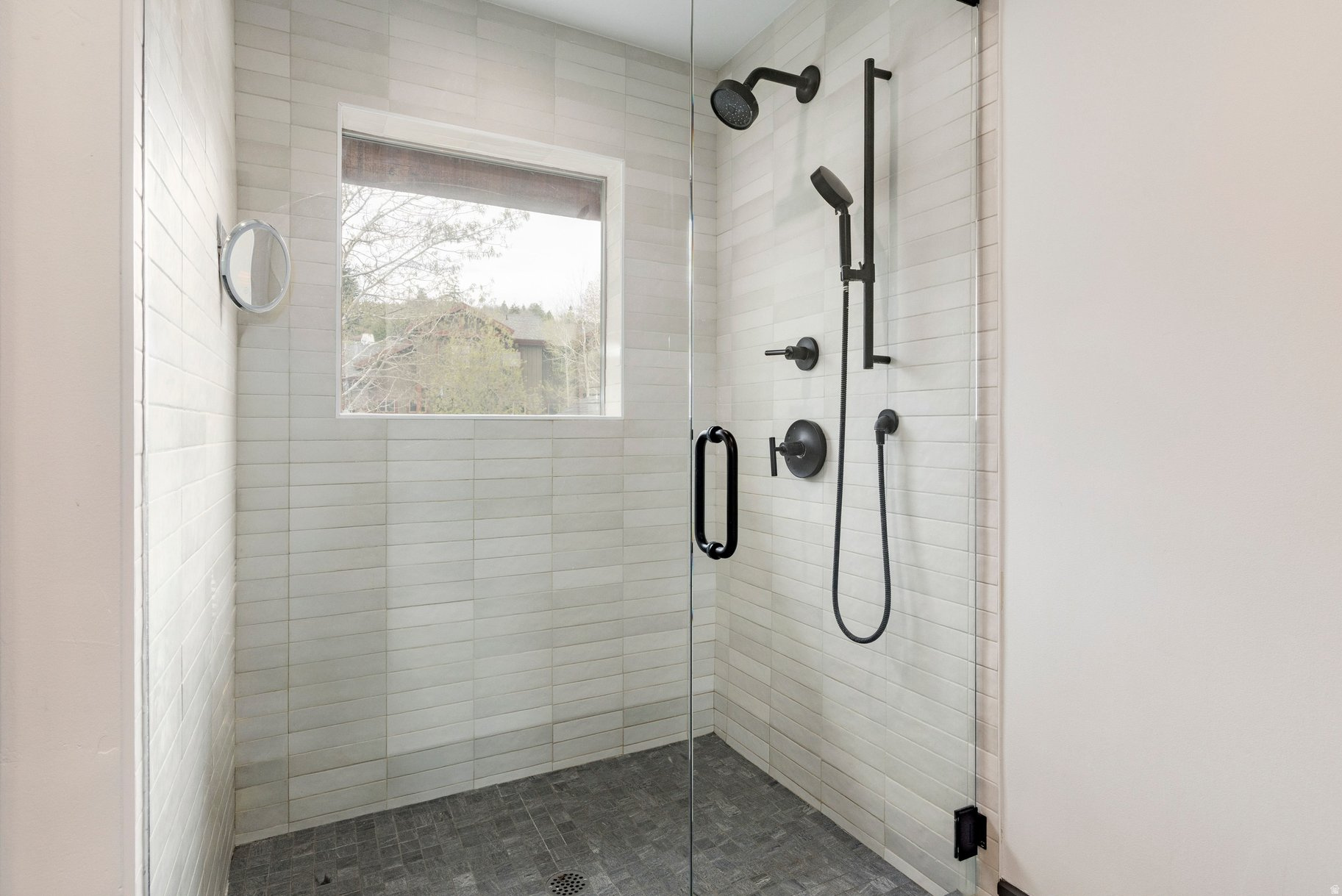 CEDAR RIDGE AT QUARR - Residential