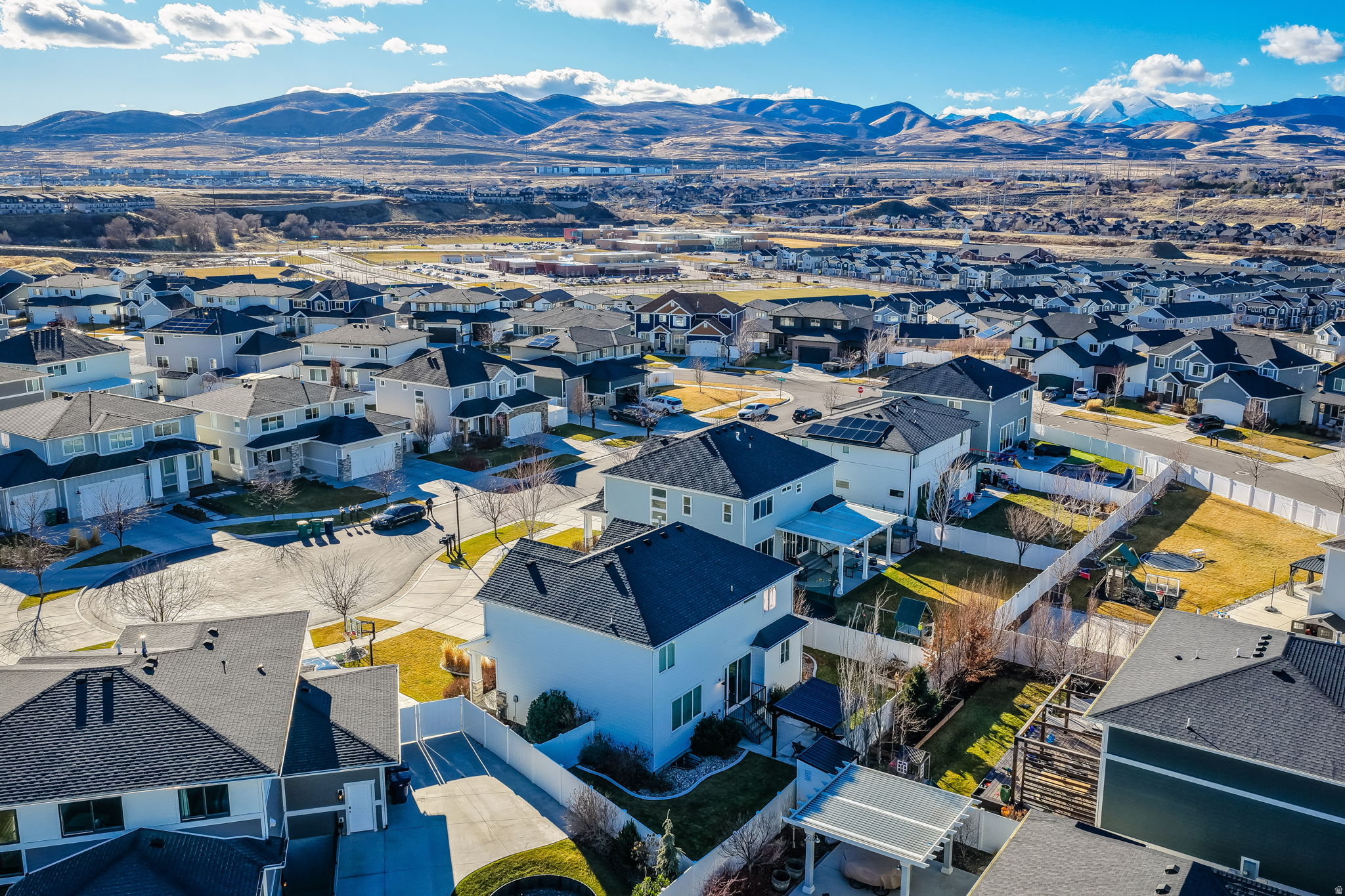 INDEPENDENCE AT THE POINT - Residential