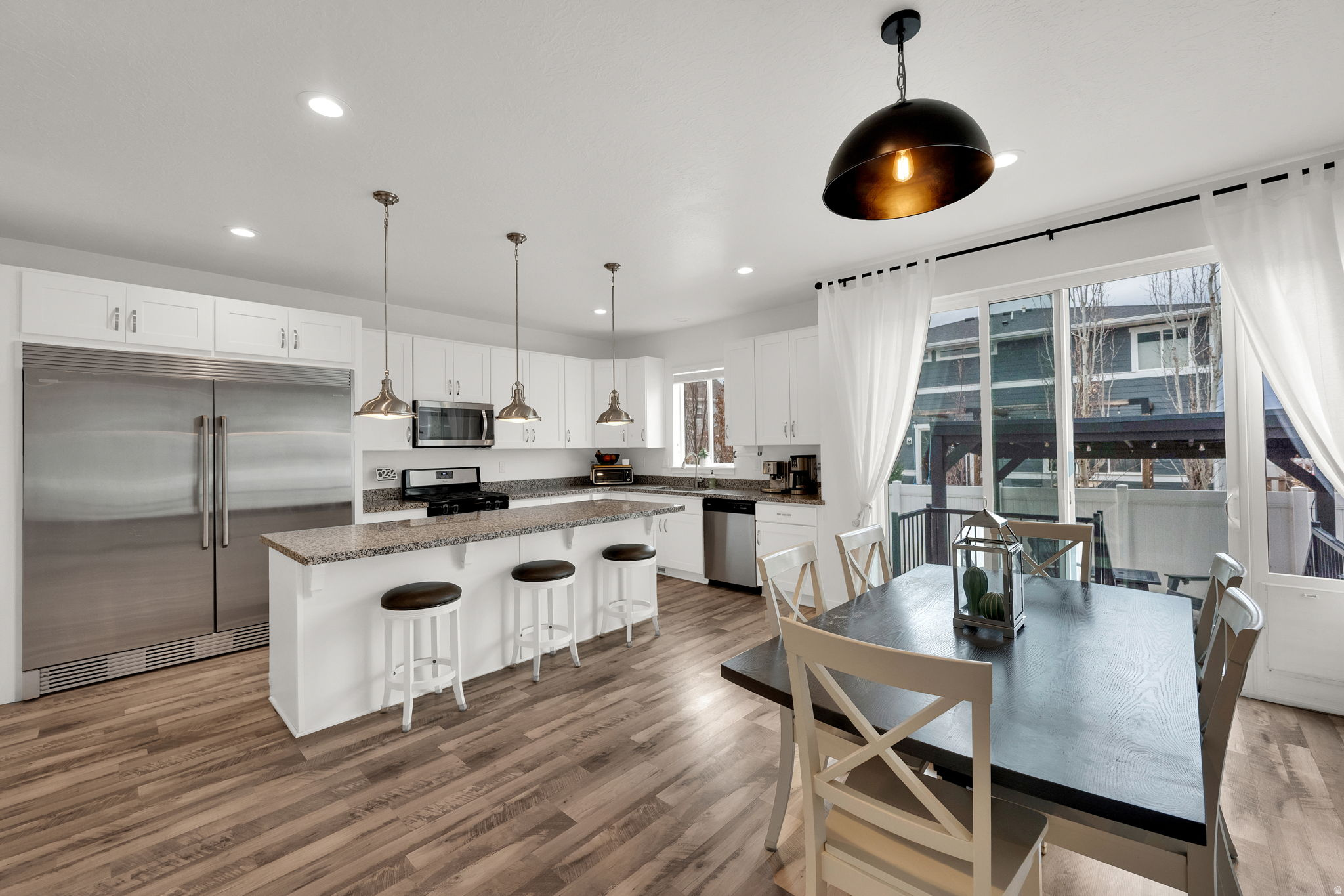 INDEPENDENCE AT THE POINT - Residential