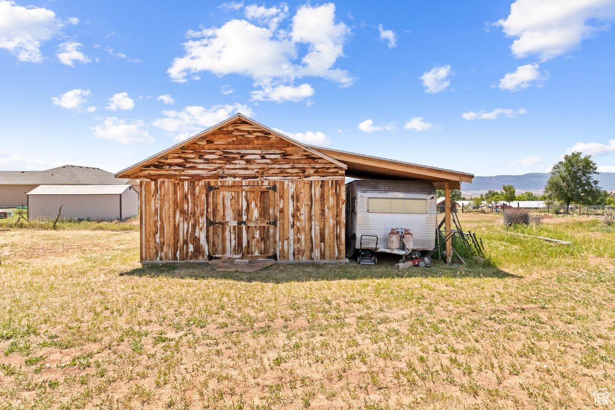 YOUNG PROPERTY - Residential