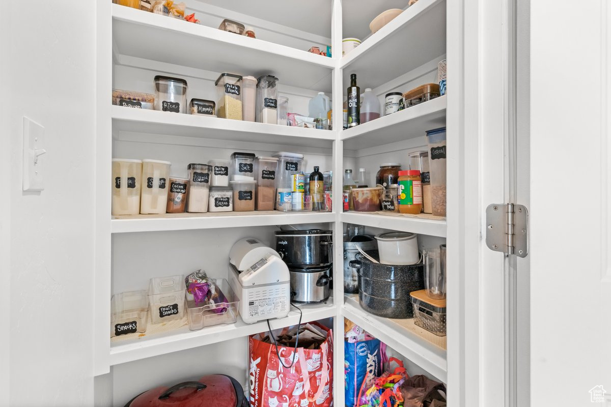 YOUNG PROPERTY - Residential