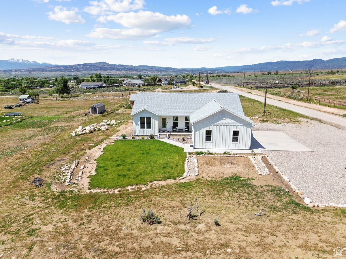 YOUNG PROPERTY - Residential