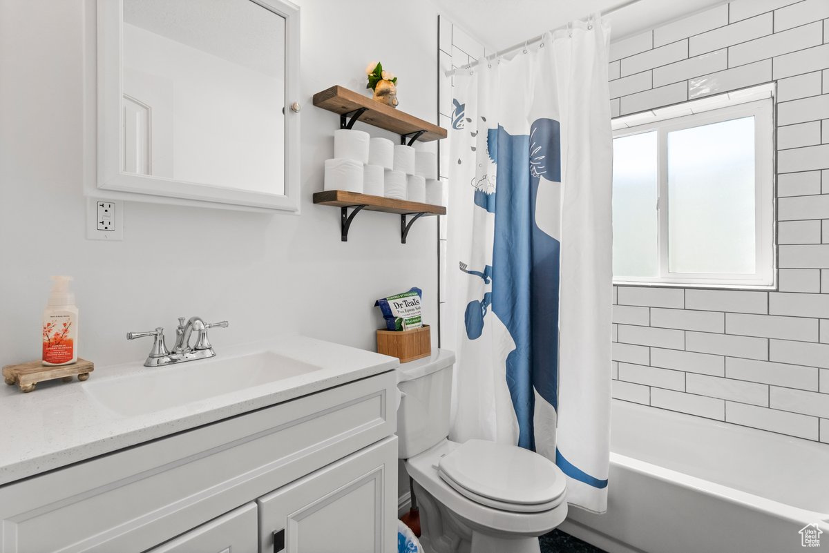 YOUNG PROPERTY - Residential