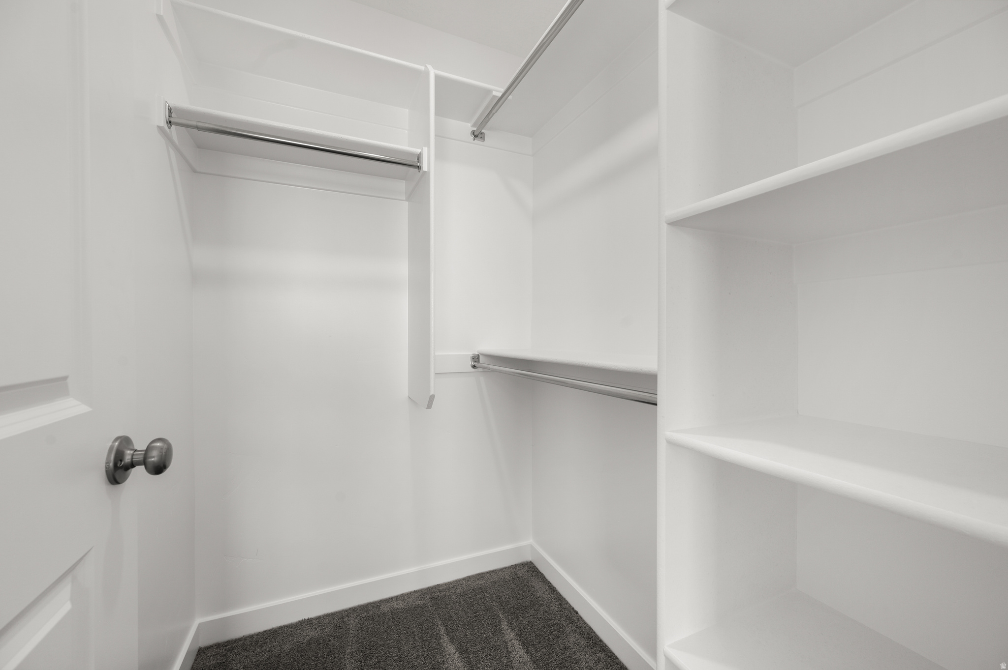 EAGLE VILLAGE - Residential