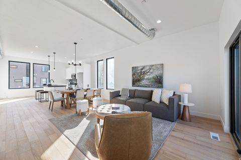 Tiny photo for 14396 S CHAMP CV, Draper, UT 84020 (MLS # 2130619)