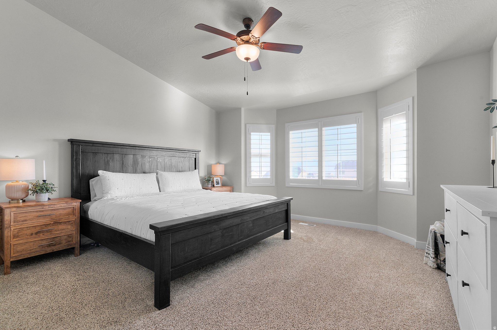 HYDE POINT - Residential