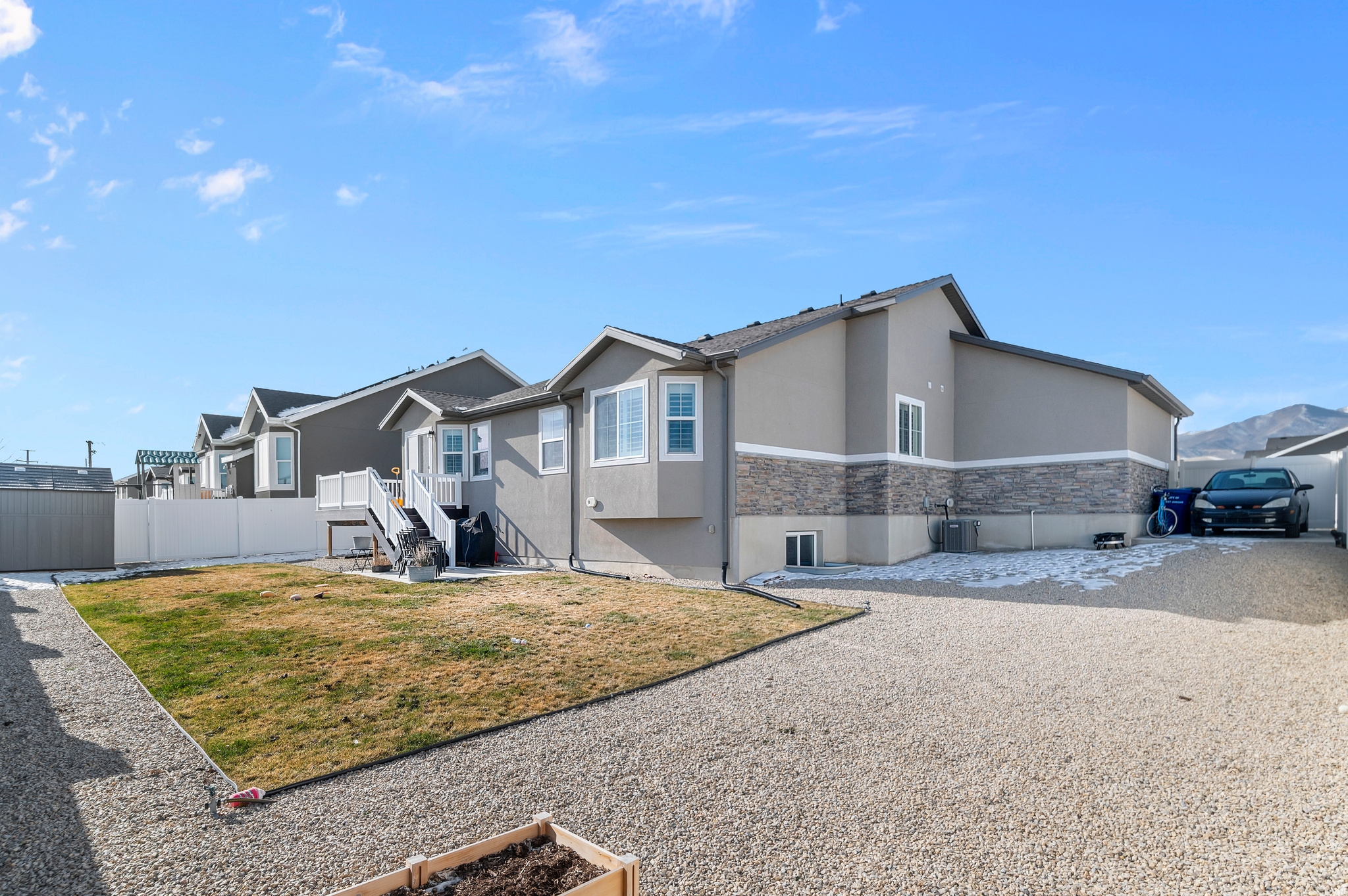 HYDE POINT - Residential