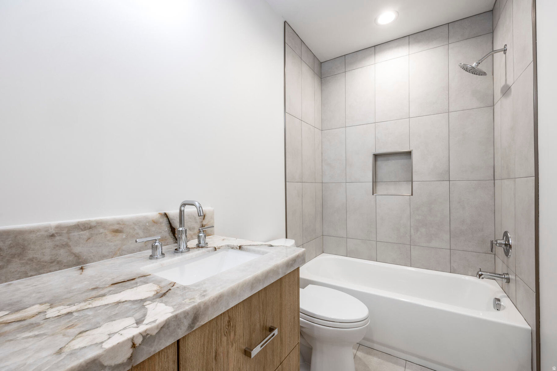 EAST CAPITOL GARDENS - Residential