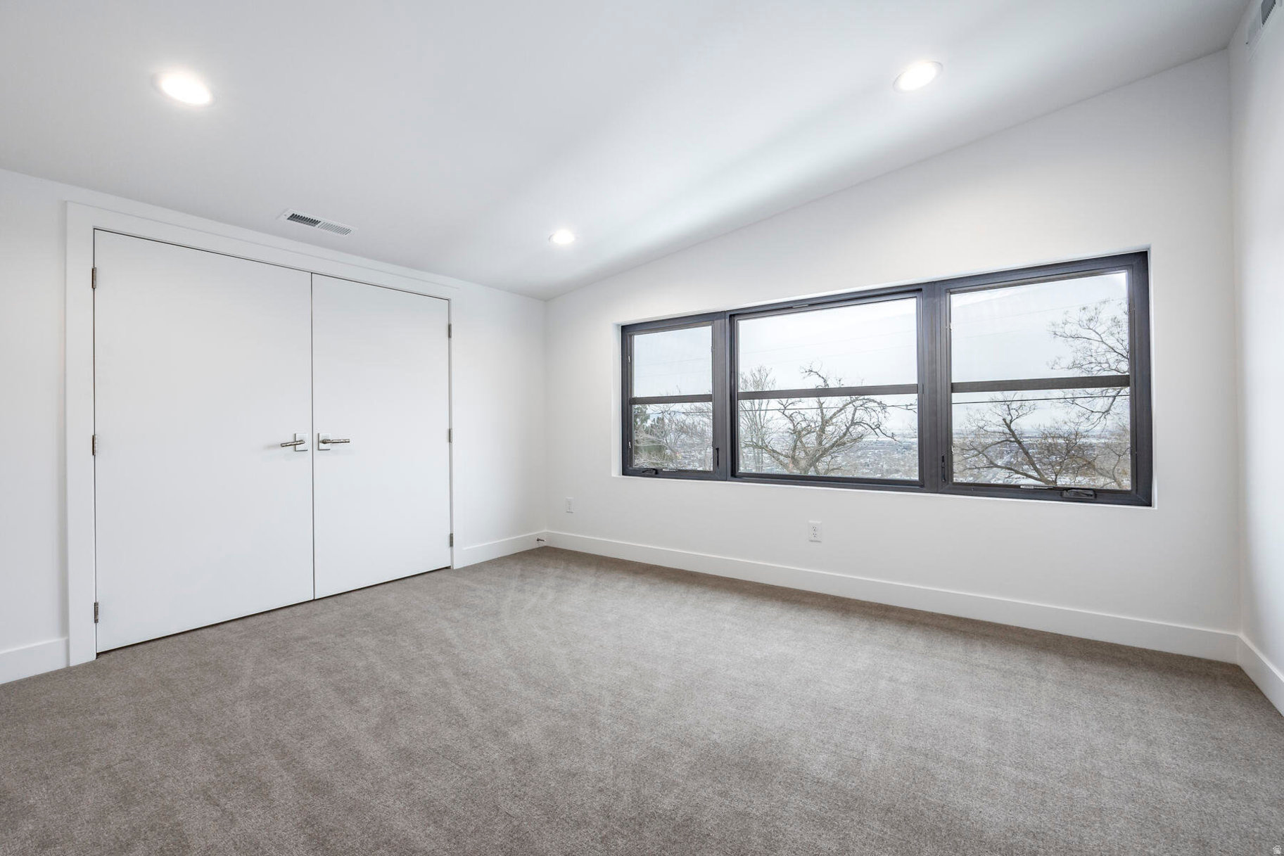 EAST CAPITOL GARDENS - Residential