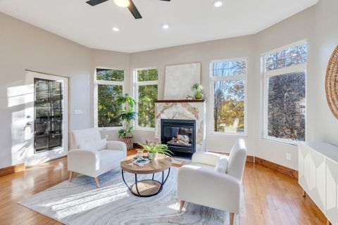 Tiny photo for 1146 N COTTAGE WAY, Midway, UT 84049 (MLS # 2121499)