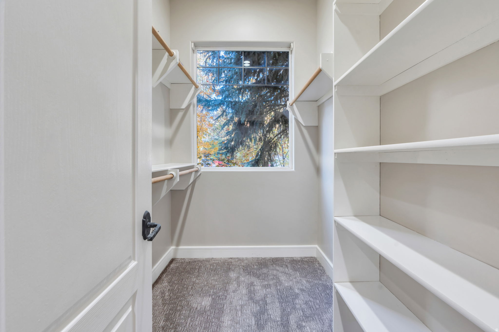 COTTAGES ON THE GREEN - Residential