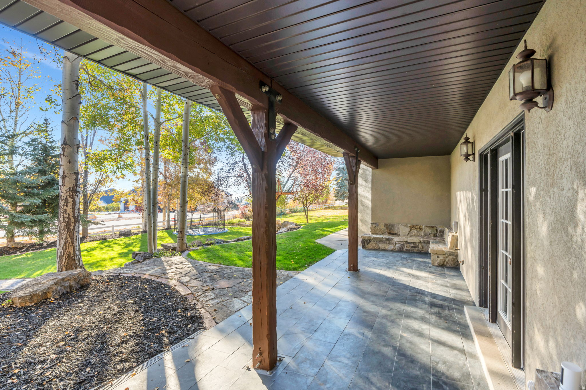 COTTAGES ON THE GREEN - Residential
