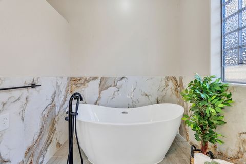 Tiny photo for 1146 N COTTAGE WAY, Midway, UT 84049 (MLS # 2121499)