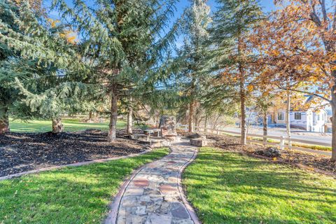 Tiny photo for 1146 N COTTAGE WAY, Midway, UT 84049 (MLS # 2121499)