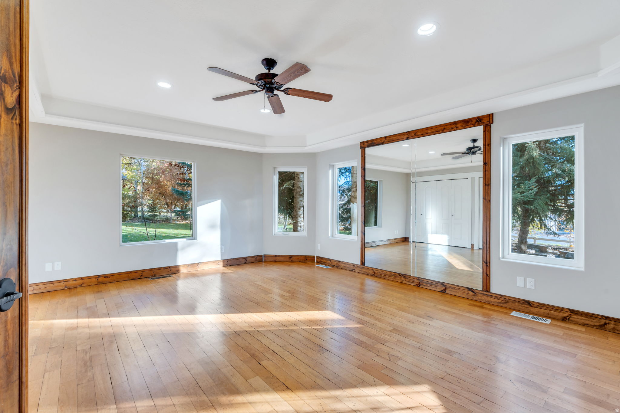 COTTAGES ON THE GREEN - Residential