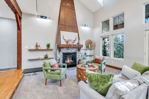 Tiny photo for 1146 N COTTAGE WAY, Midway, UT 84049 (MLS # 2121499)