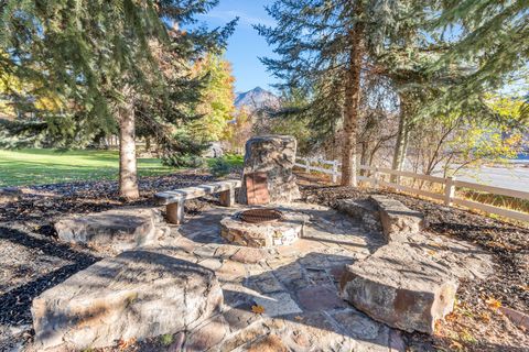 Tiny photo for 1146 N COTTAGE WAY, Midway, UT 84049 (MLS # 2121499)