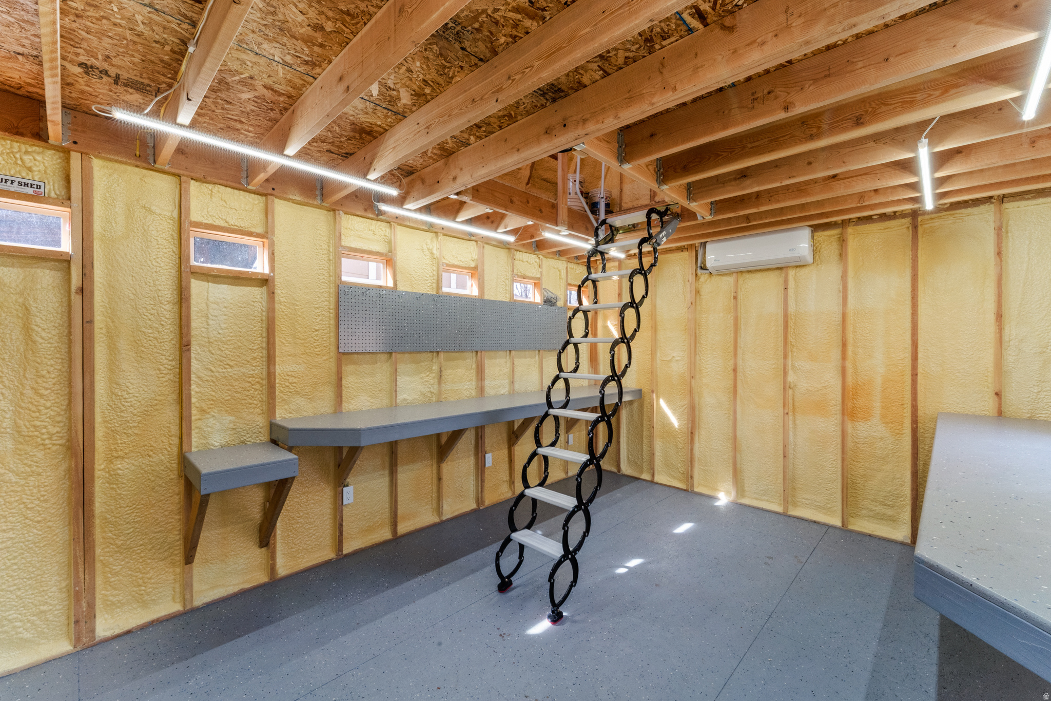 GOLF COURSE ISLAND SUB - Residential