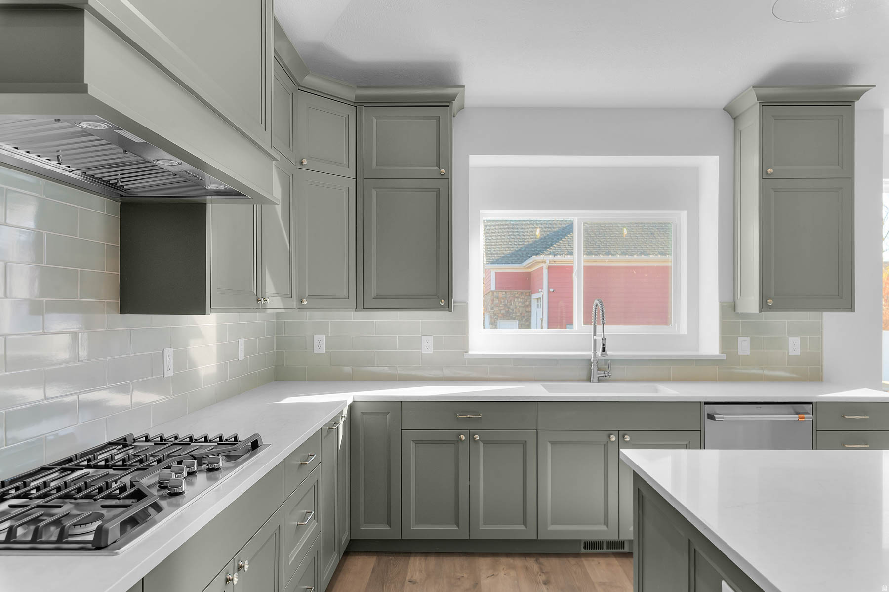 ANGEL HILL 101 - Residential