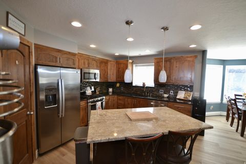 Tiny photo for 2765 E 7825 S, South Weber, UT 84405 (MLS # 2144194)