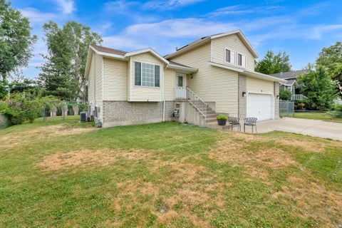 Tiny photo for 73 W 1340 S, Farmington, UT 84025 (MLS # 2167808)
