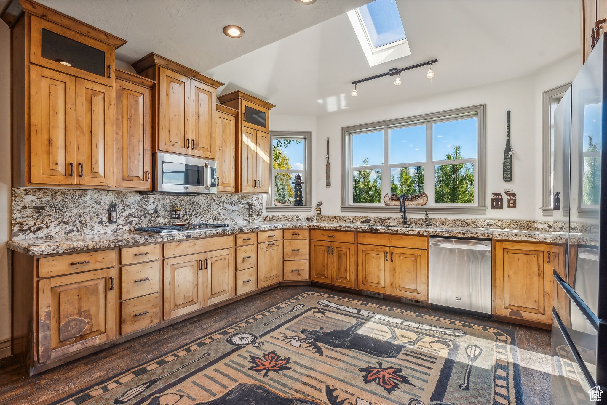 CEDAR PASS RANCH - Residential