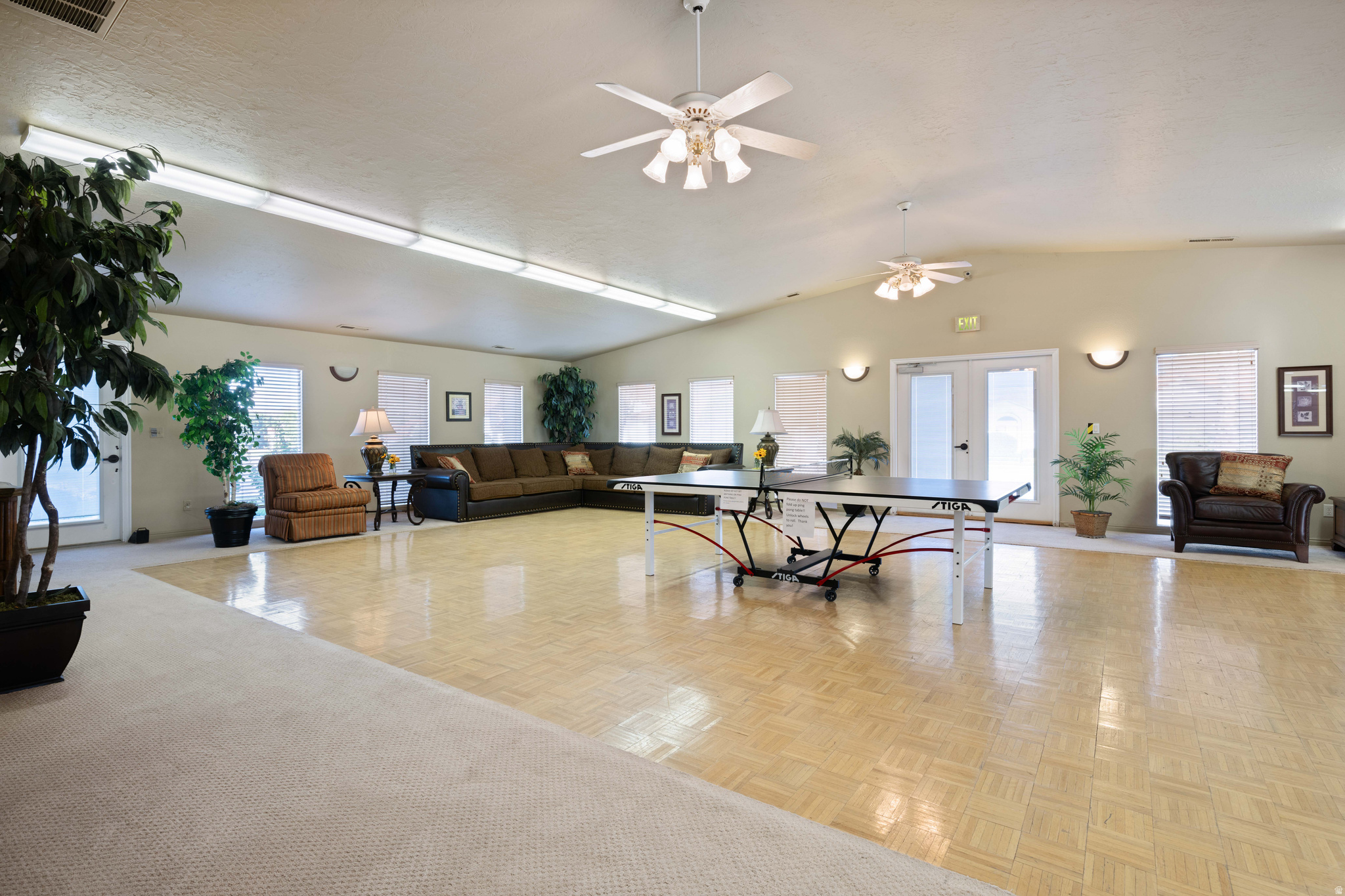 CRYSTAL LAKES TOWNHOMES - Residential