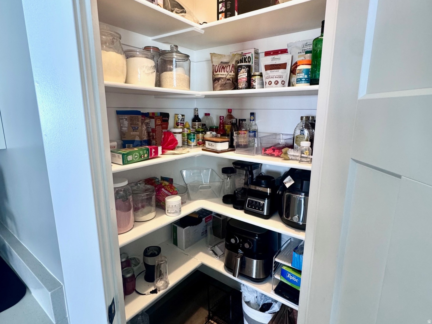 MOUNTAIN VISTA - Residential