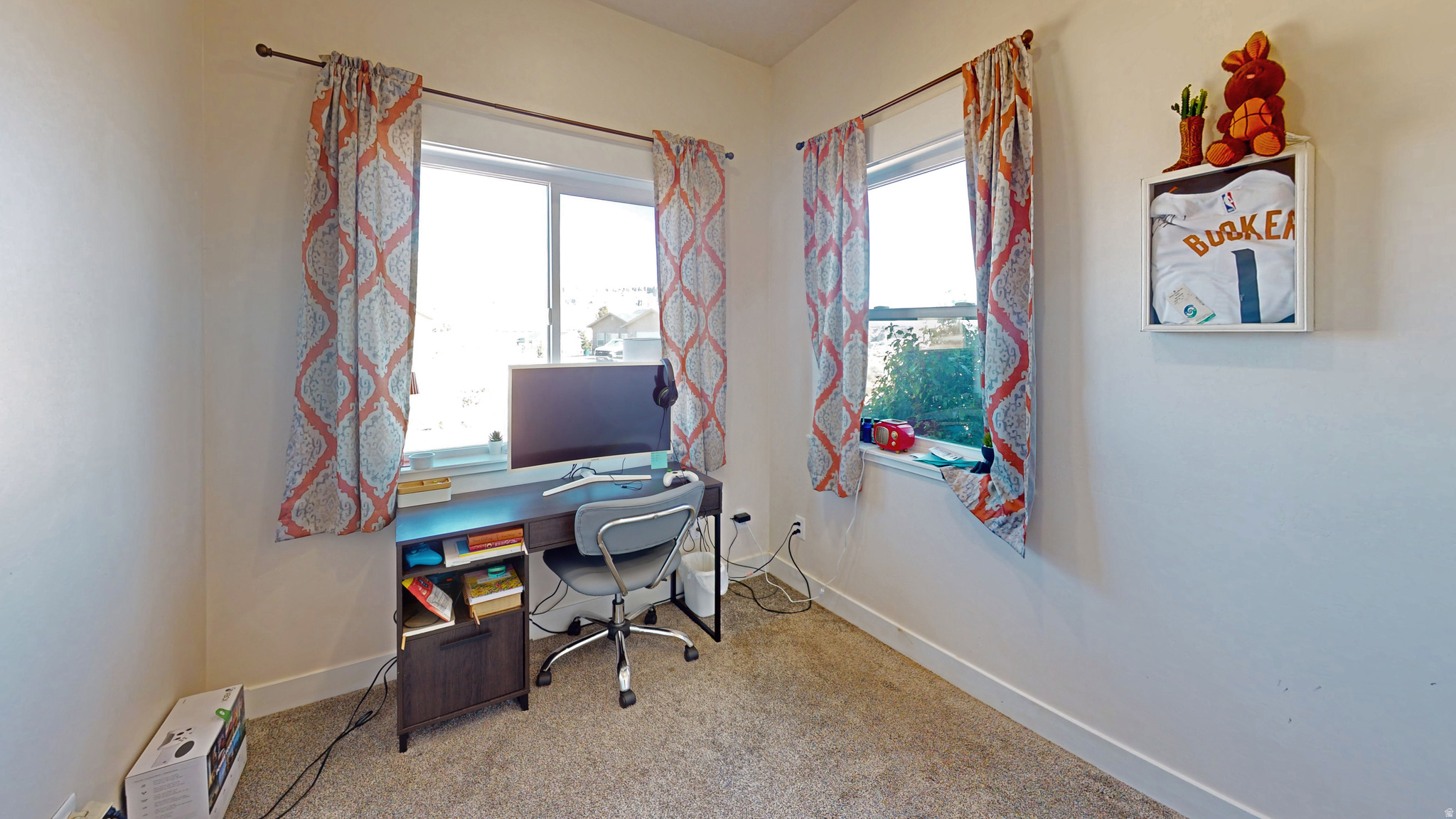 CANYONS EDGE - Residential