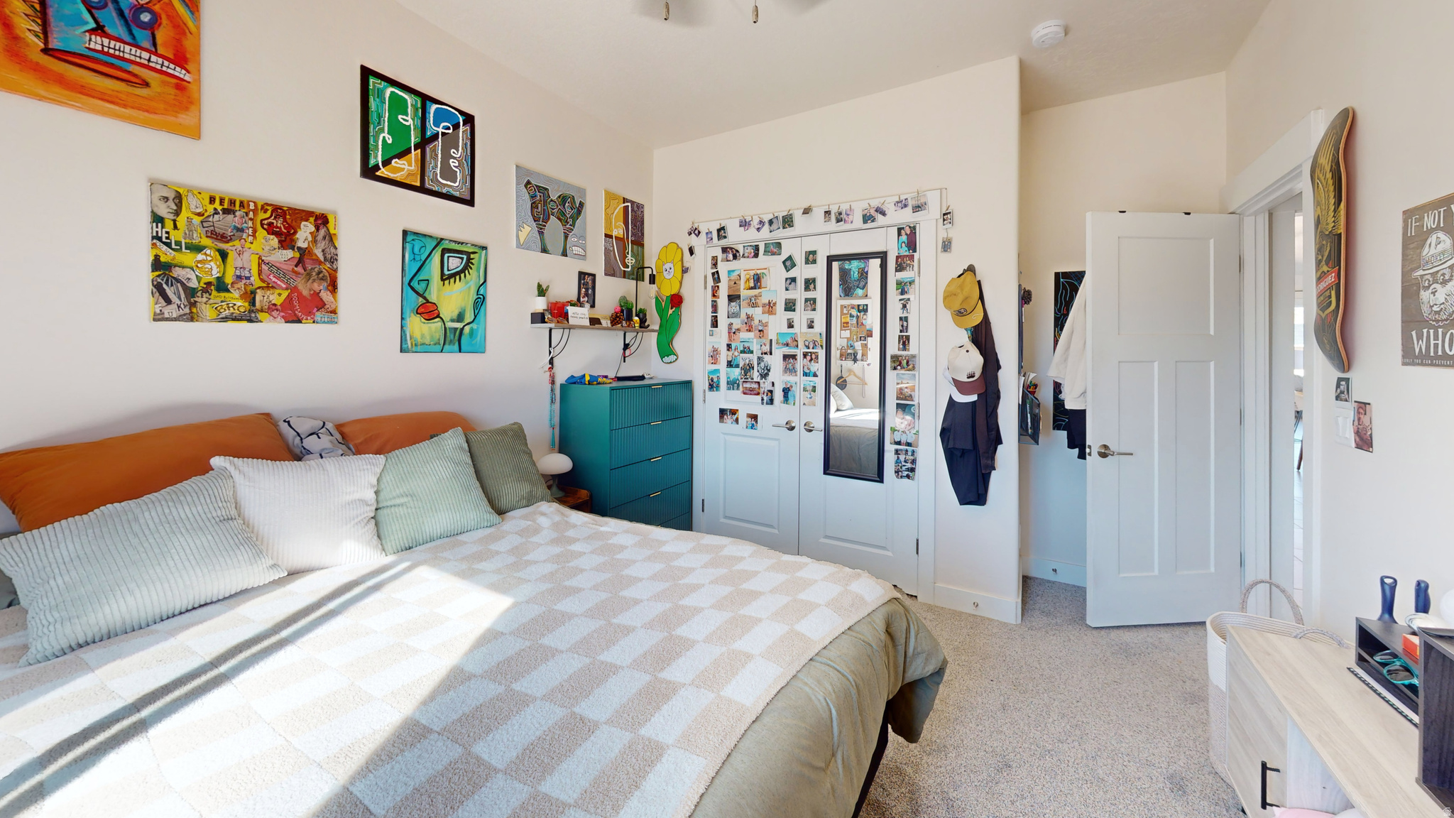 CANYONS EDGE - Residential