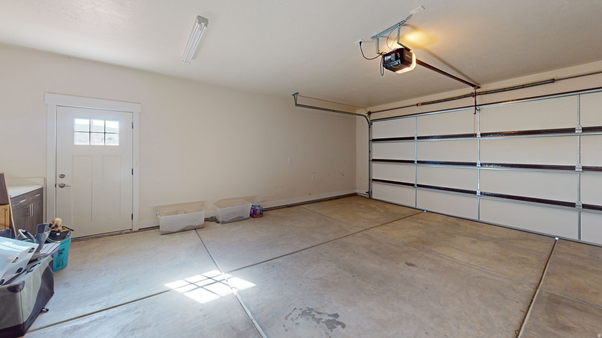 CANYONS EDGE - Residential