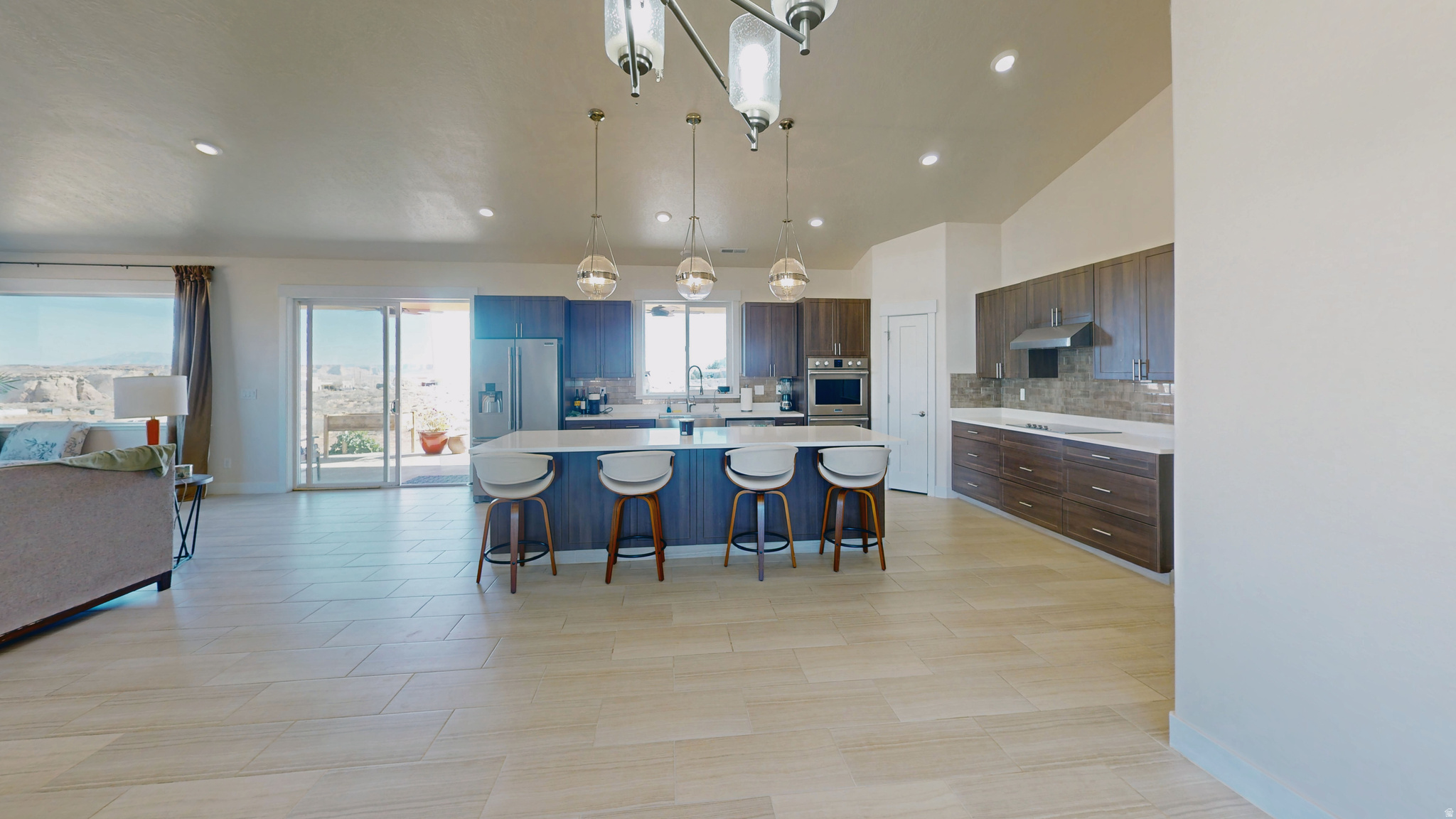 CANYONS EDGE - Residential