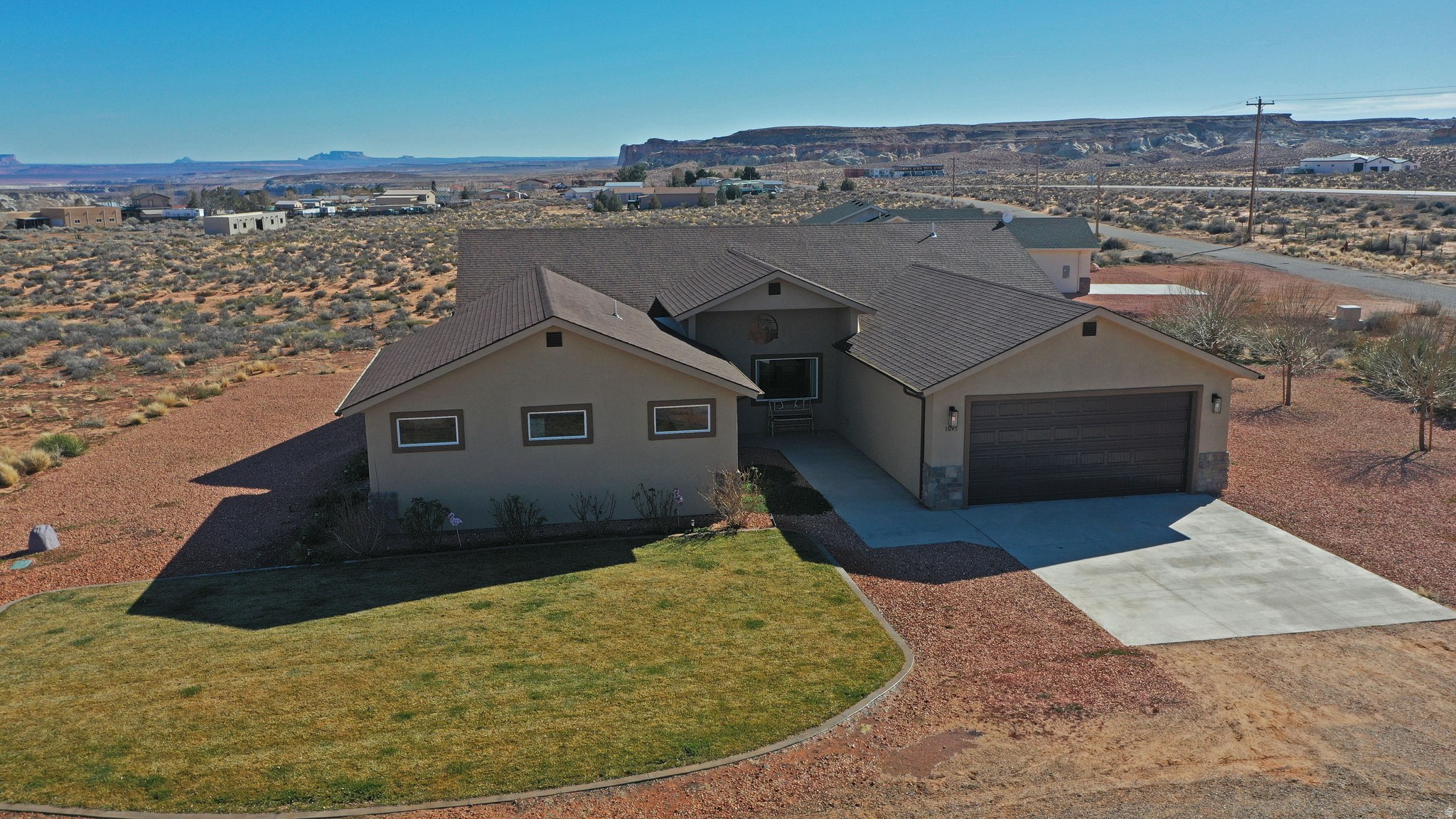 CANYONS EDGE - Residential