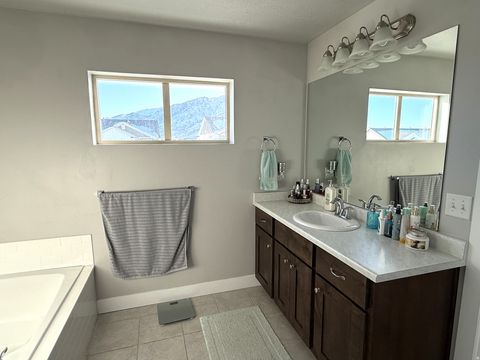 Tiny photo for 969 N APPLE SEED LN, Santaquin, UT 84655 (MLS # 2138740)